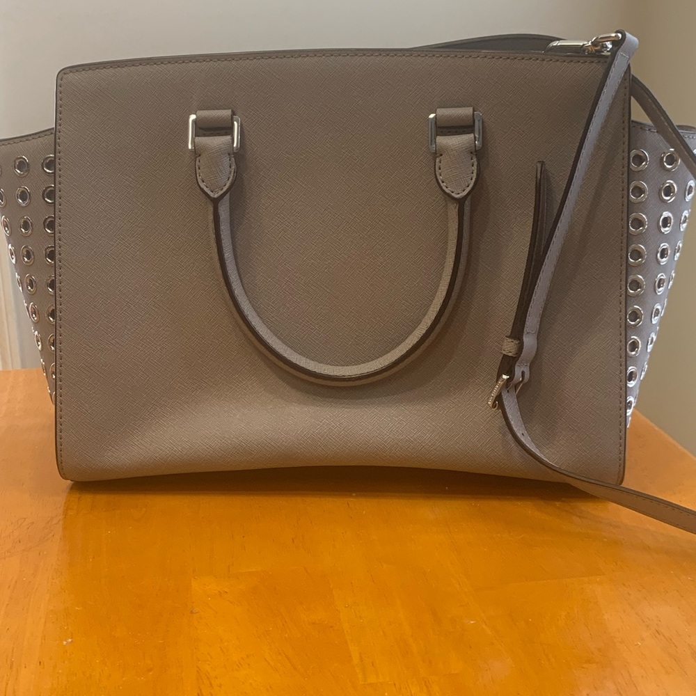 Michael Kors Grey Shoulderbag - Picture 3 of 6